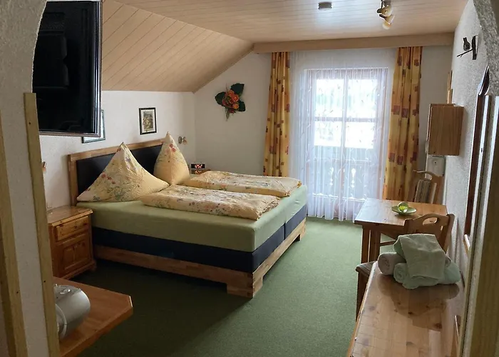 בית הארחה Gaestehaus Biggi